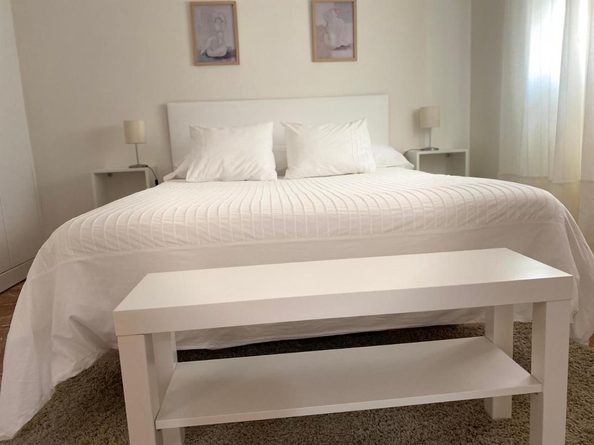 Apartamento Plaza Espana Ecija Luaran gambar